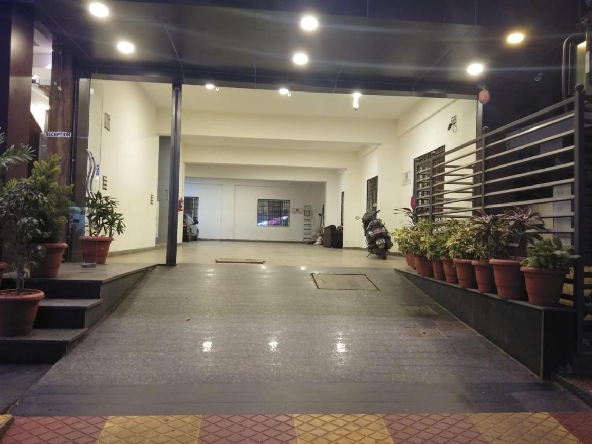 Hotel Grand Kubera Chikmagalūr エクステリア 写真