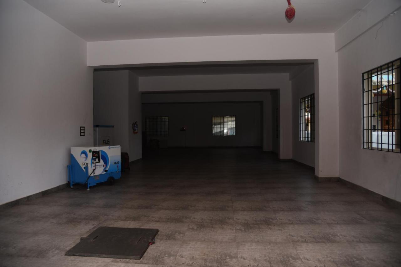 Hotel Grand Kubera Chikmagalūr エクステリア 写真